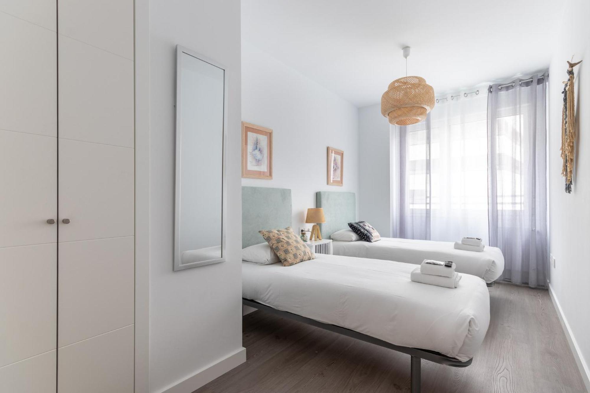 Xirimiri Apartment By People Rentals Билбао Екстериор снимка