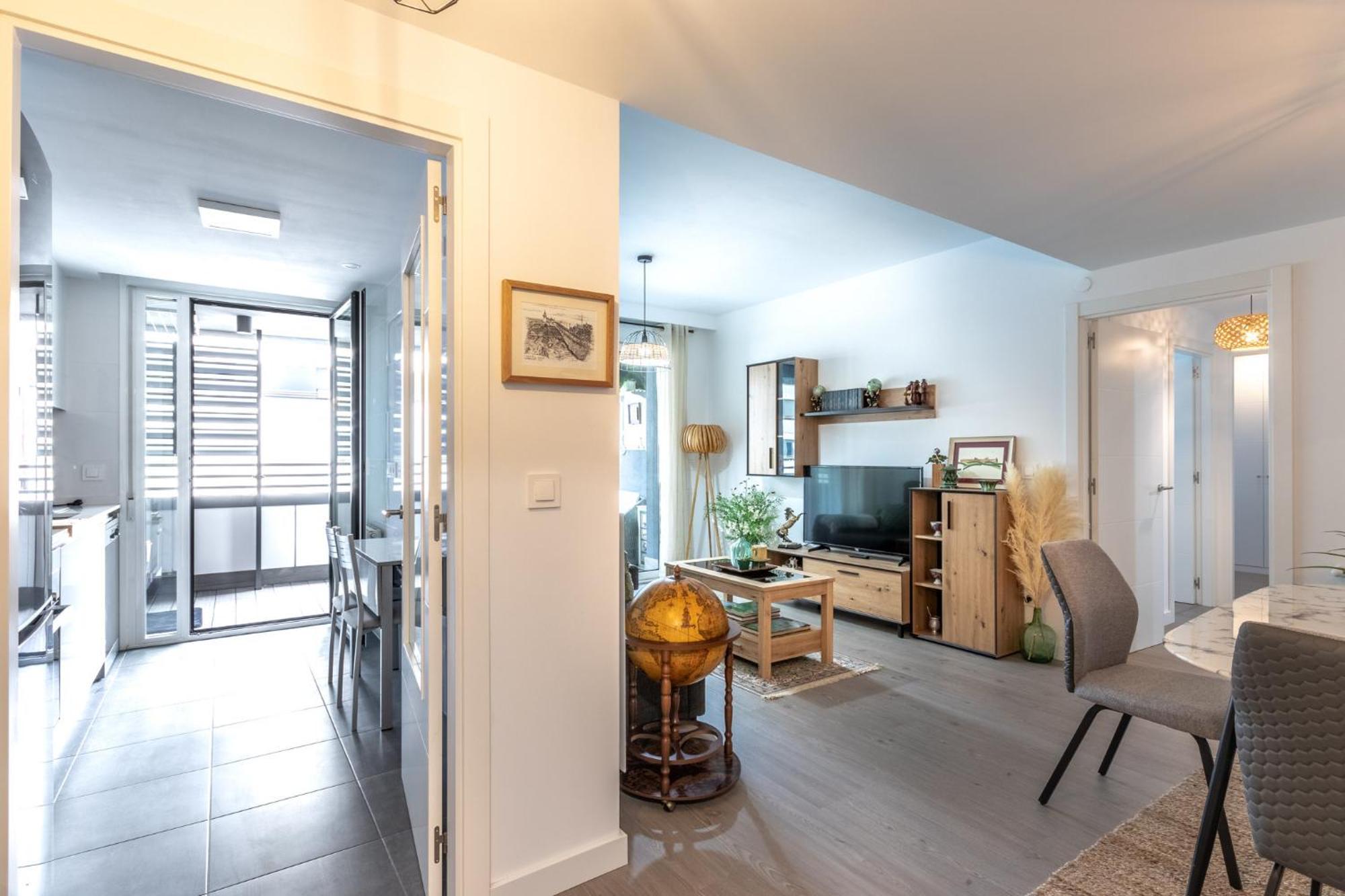 Xirimiri Apartment By People Rentals Билбао Екстериор снимка